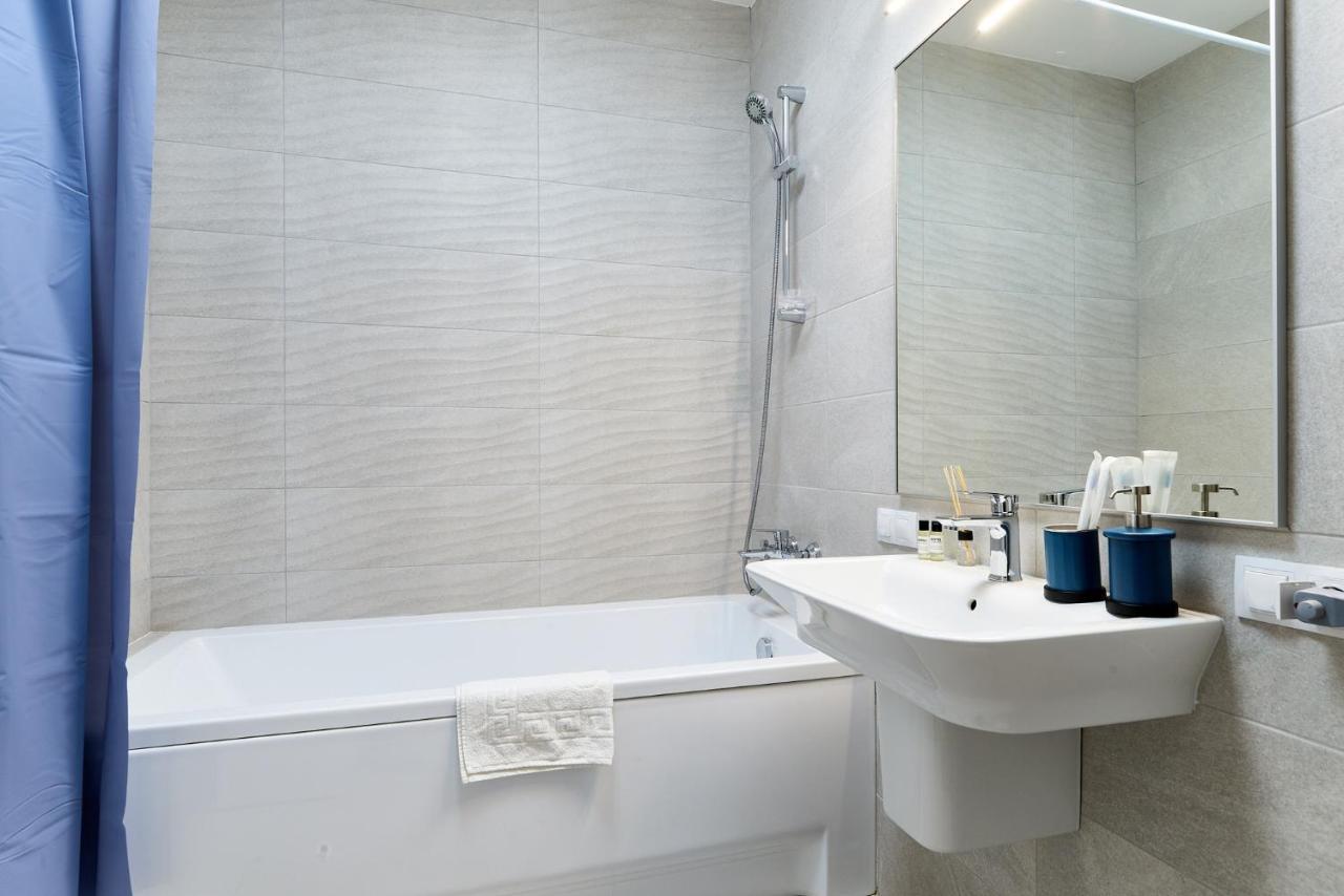 Затишна Квартира У Центрі Міста Elisium3 Kiev Buitenkant foto