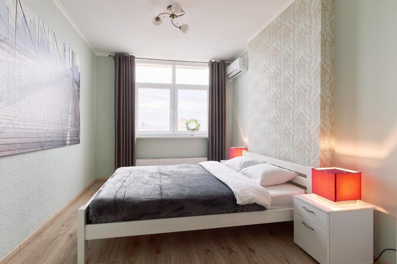 Затишна Квартира У Центрі Міста Elisium3 Kiev Buitenkant foto
