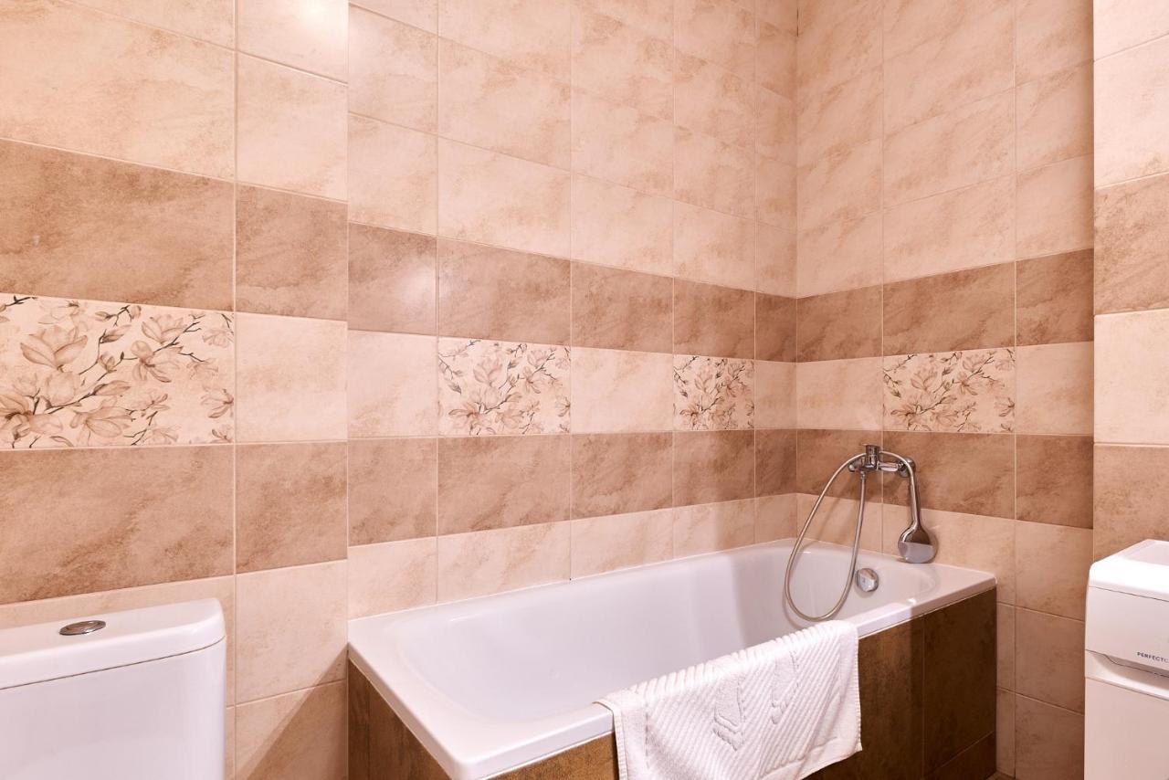 Затишна Квартира У Центрі Міста Elisium3 Kiev Buitenkant foto