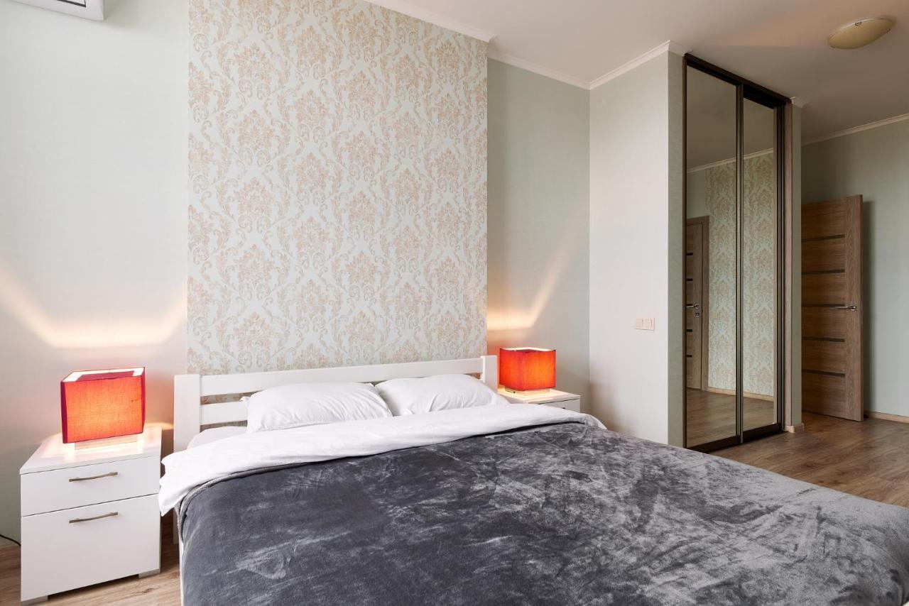 Затишна Квартира У Центрі Міста Elisium3 Kiev Buitenkant foto